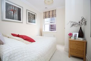 Bedroom- click for photo gallery